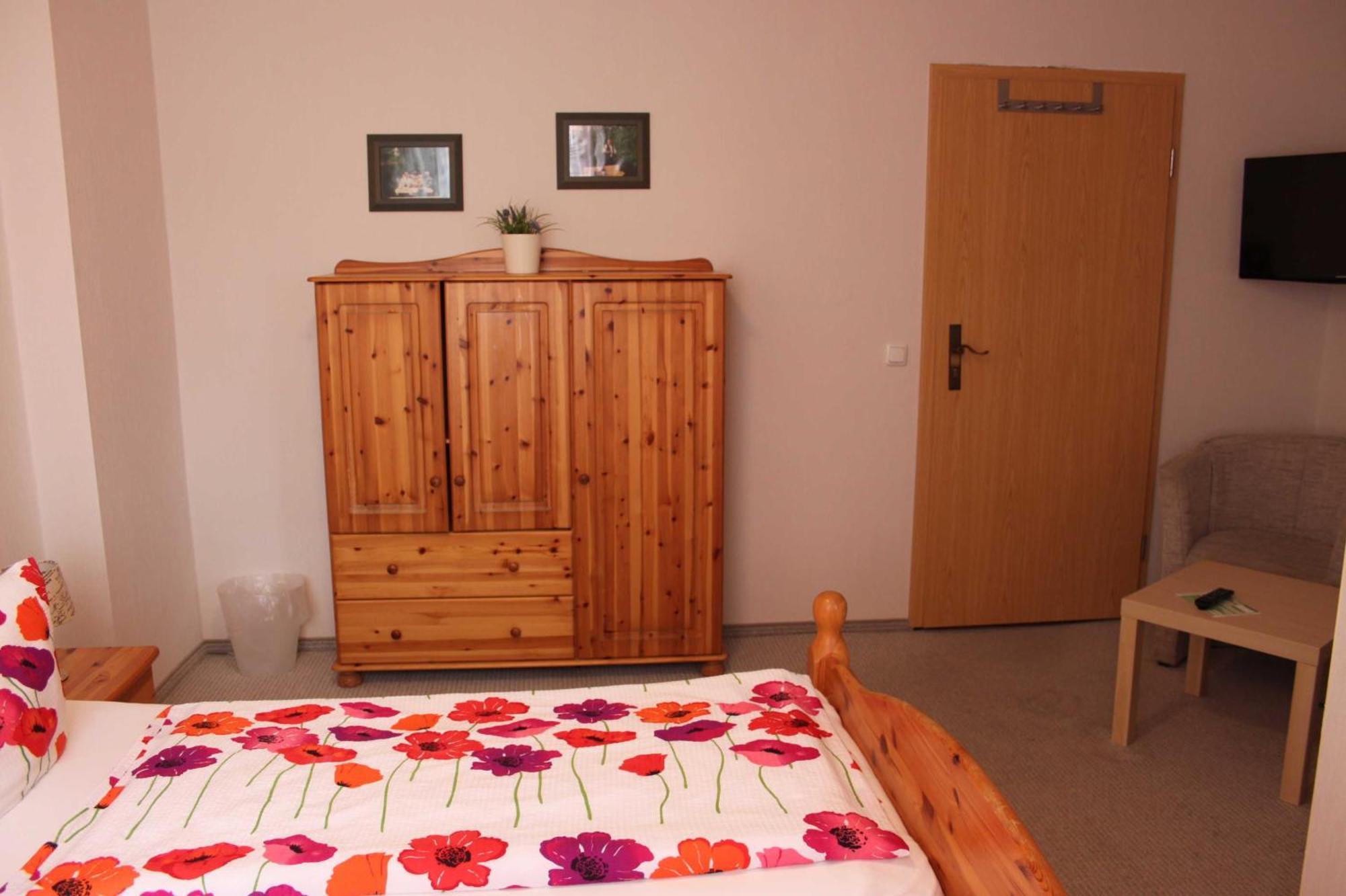 Pension Am Stadtgraben Hotel Lubbenau Bagian luar foto